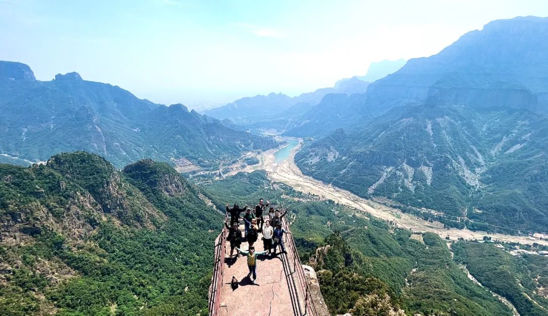 泰国旅行商考察团走进新乡南太行天界山：探索文旅合作新机遇