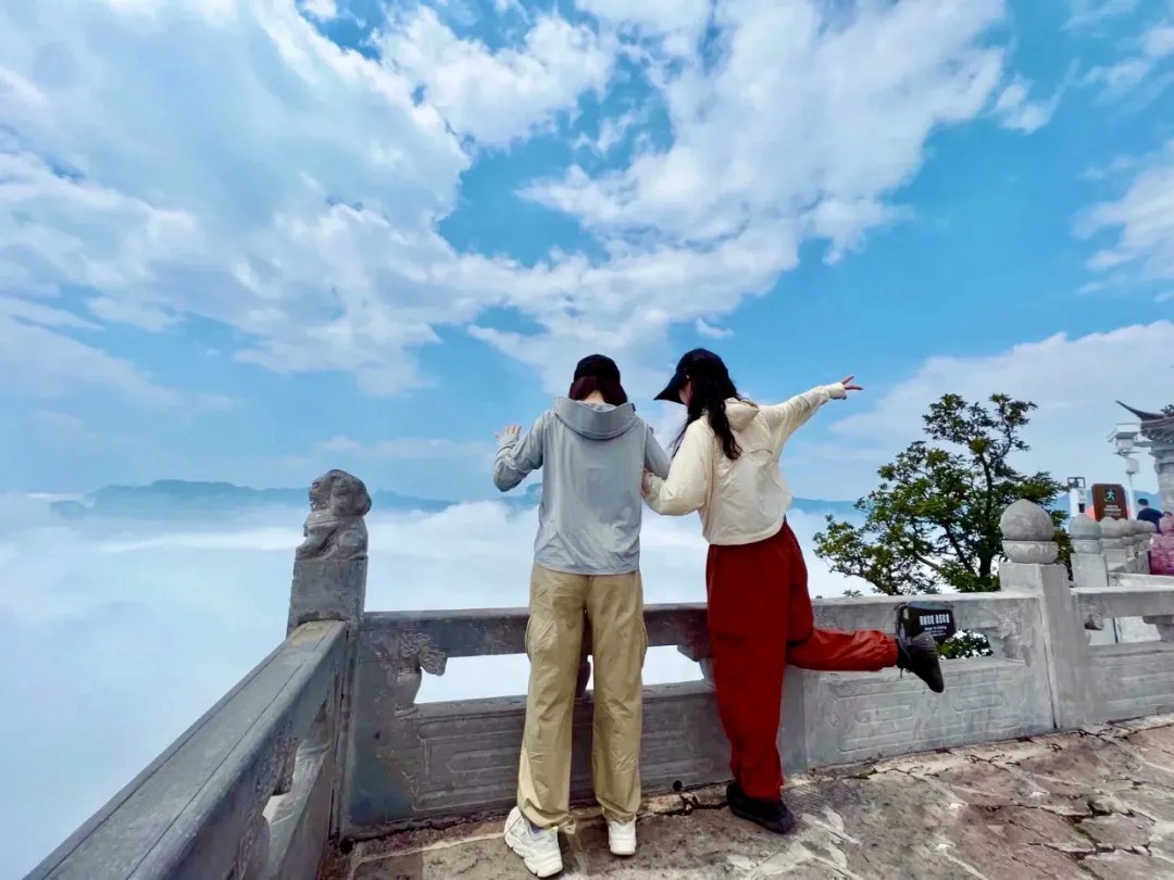 MBTI旅行指南|i人e人旅行模式大不同，新乡南太行通通满足你！