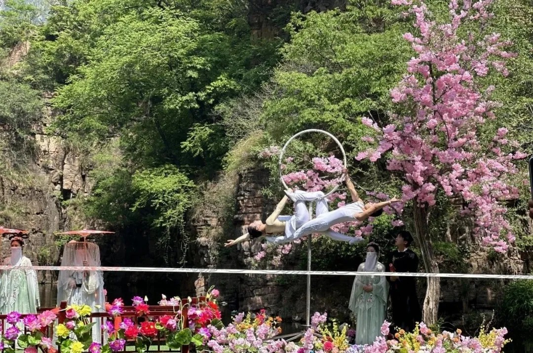 天命人集合！跟着《黑神话：悟空》打卡新乡南太行！