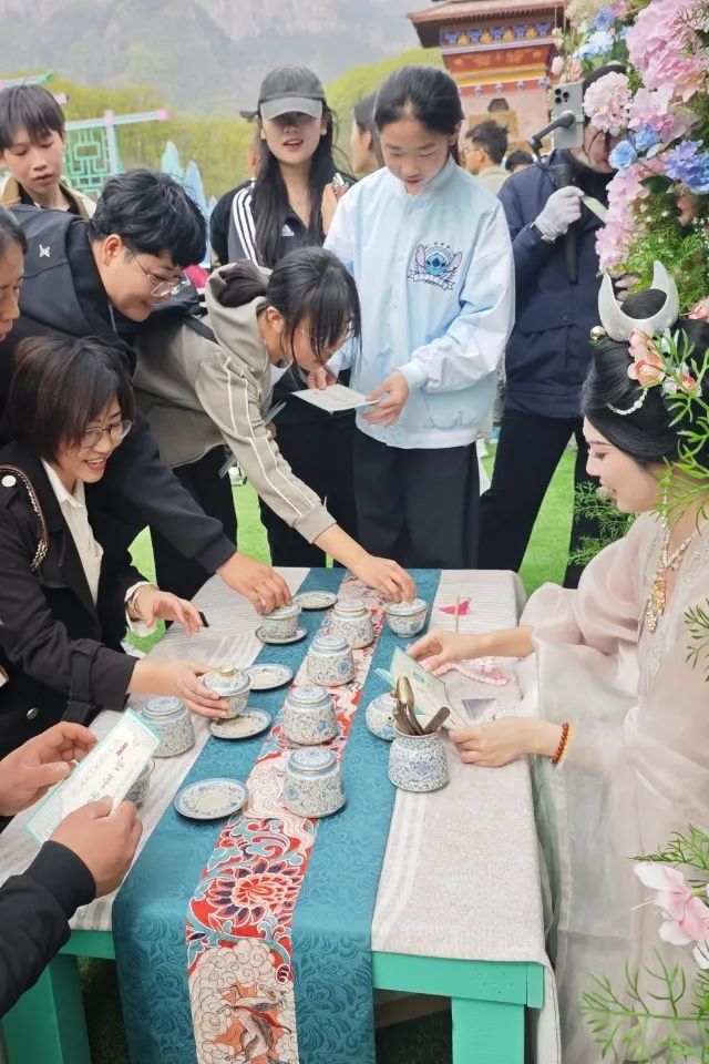 五一新乡南太行开外挂！狂刷副本解锁假期高光时刻