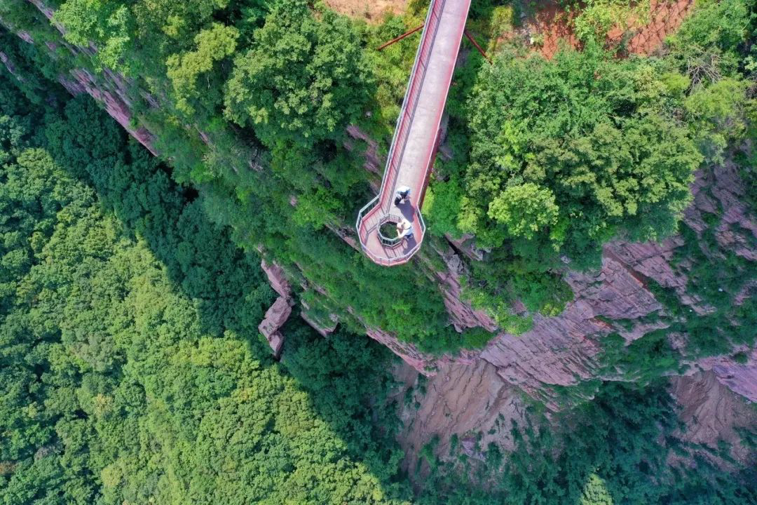 新乡南太行初夏暴击！出片率200%的旅行打卡圣地！