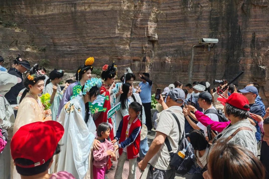 麻溜冲！初夏限定浪漫已加载完毕！