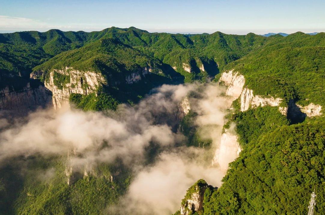 前方高能！新乡南太行明日云海盛景限时放送，摄影狂潮即将引爆！