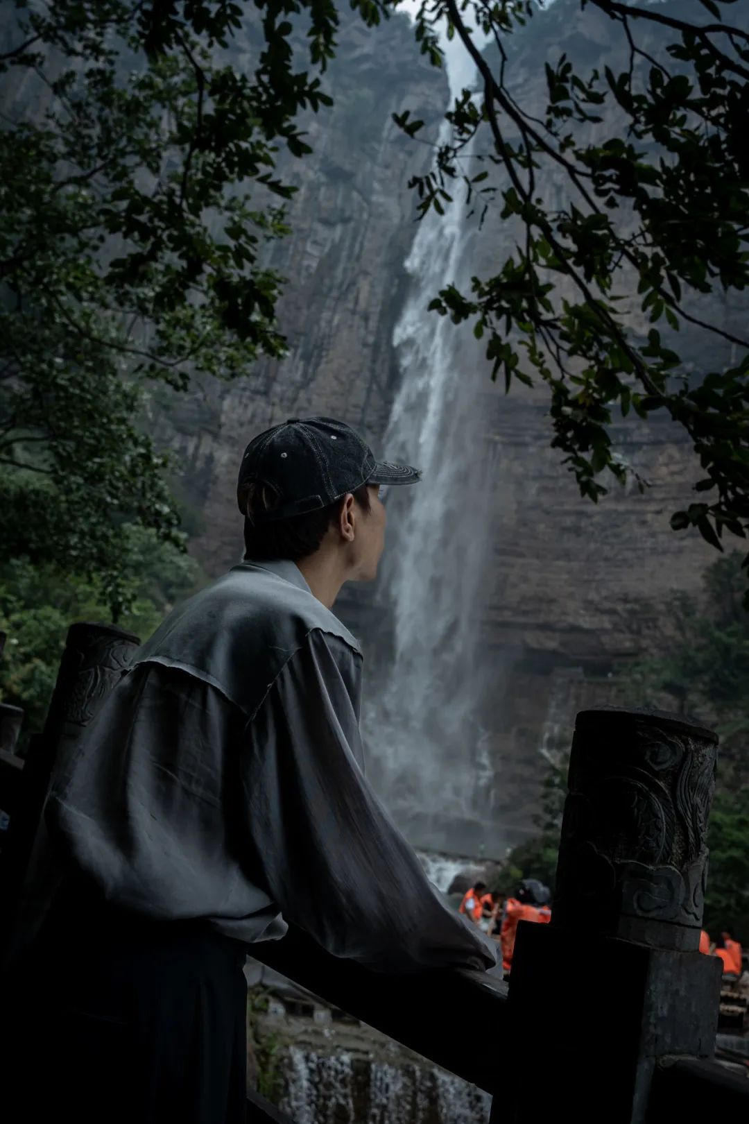 40℃高温自救指南！新乡南太行26℃的山水秘境，摸鱼听剧漂流露营全安排！