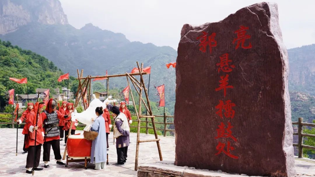 40℃高温自救指南！新乡南太行26℃的山水秘境，摸鱼听剧漂流露营全安排！