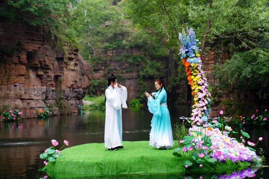 解锁新乡南太行“8+1”神仙玩法！玩水、潮玩、避暑、音乐盛会…这个周末就出发！