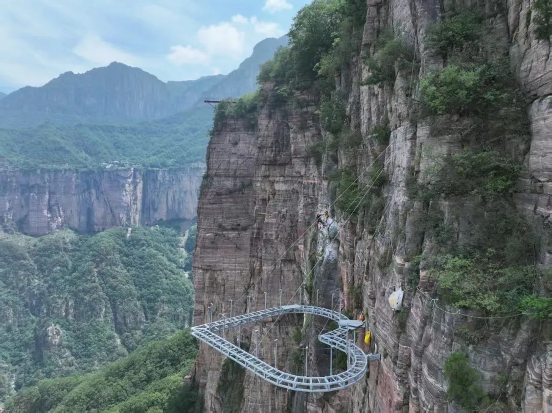 走进清凉世界，来一场与自然相拥的清凉浪漫之旅~