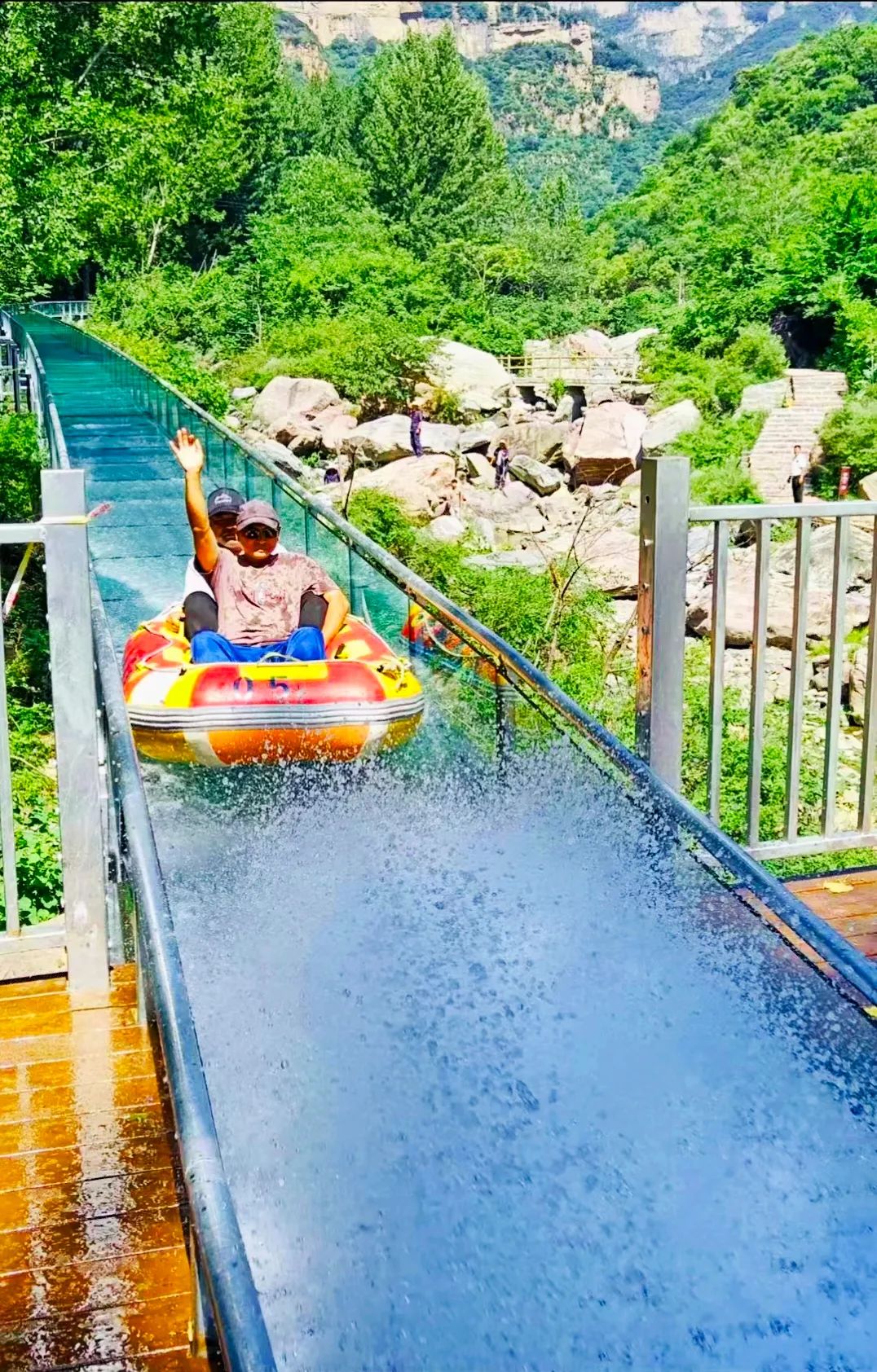 走进清凉世界，来一场与自然相拥的清凉浪漫之旅~