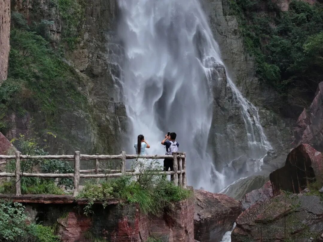 新乡南太行趣玩指南：福利满满，赴一场秋韵山野之约