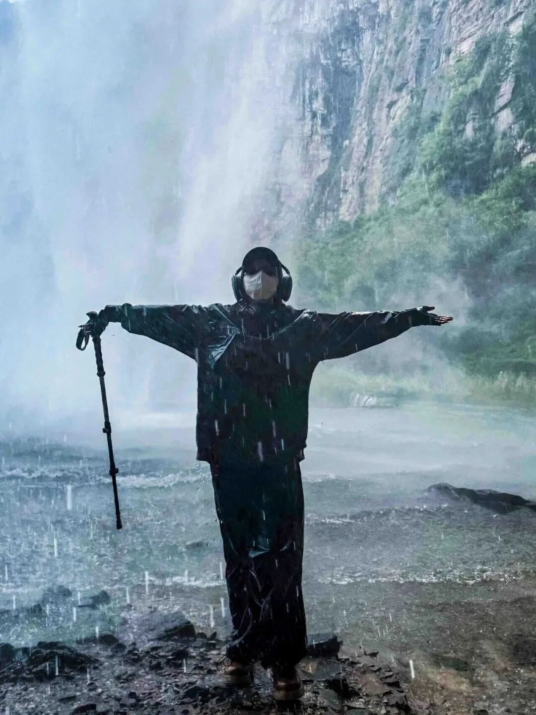 等一场秋雨后，新乡南太行秘境重启！