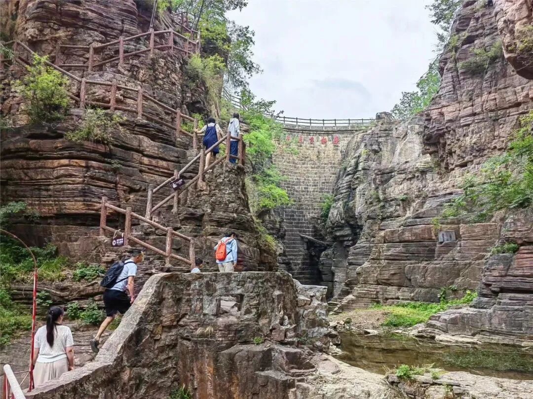 新乡南太行趣玩指南：福利满满，赴一场秋韵山野之约