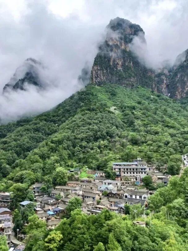 师恩难忘，山水献礼|新乡南太行祝全国教师节日快乐!