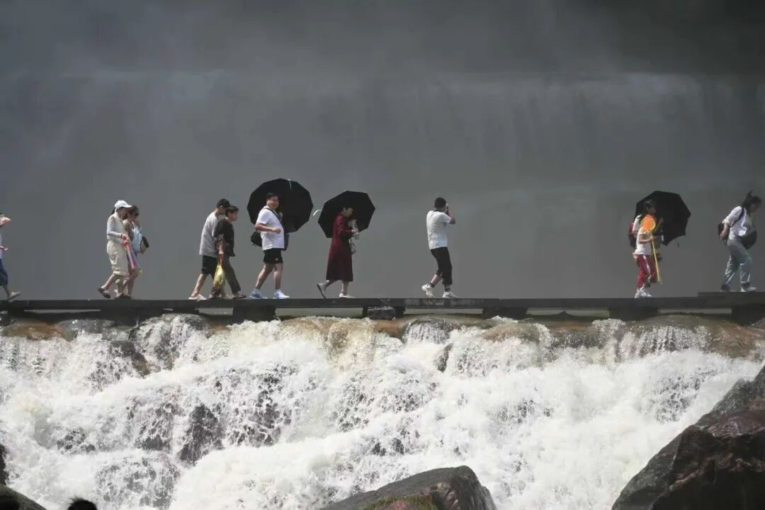 等一场秋雨后，新乡南太行秘境重启！
