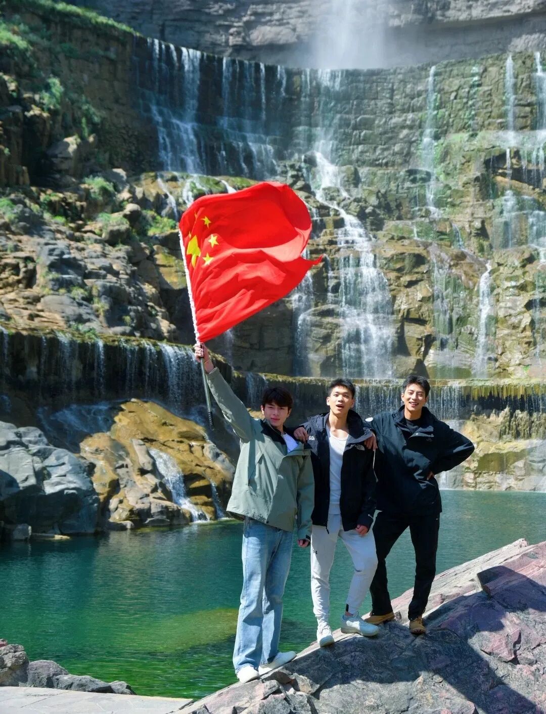 新乡南太行国庆限定玩法“预告”，山水之间共庆华诞！