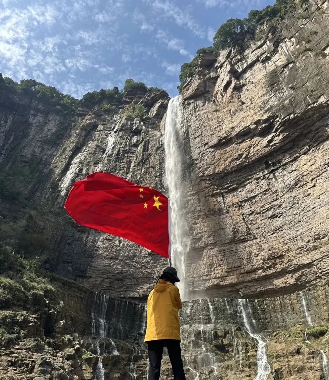 新乡南太行国庆限定玩法“预告”，山水之间共庆华诞！