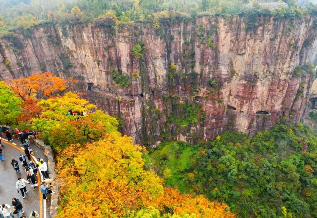 新乡南太行国庆限定玩法“预告”，山水之间共庆华诞！
