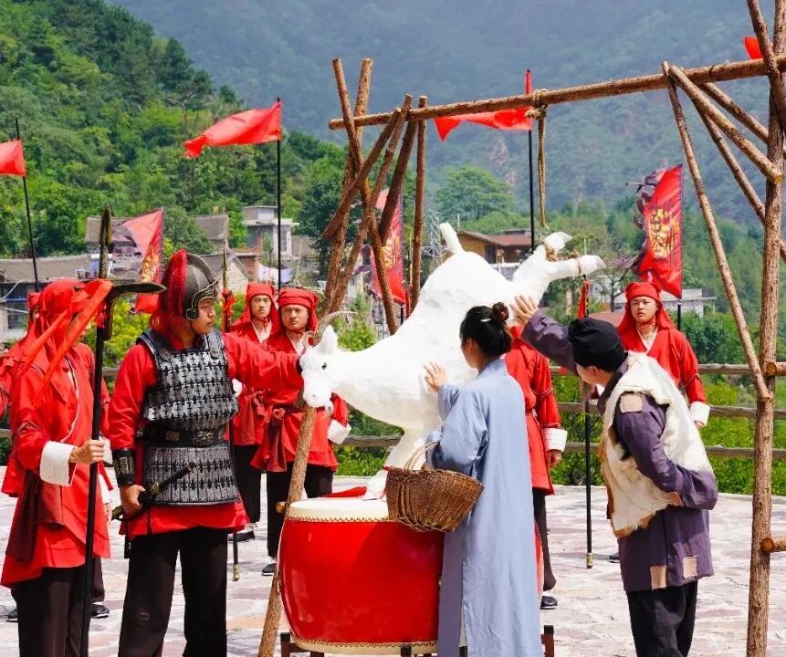 新乡南太行国庆限定玩法“预告”，山水之间共庆华诞！