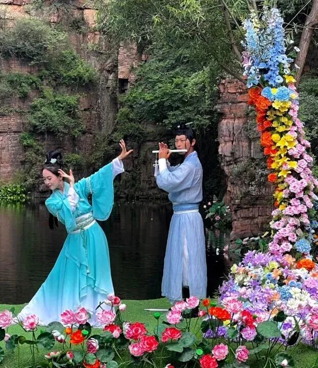 新乡南太行国庆限定玩法“预告”，山水之间共庆华诞！