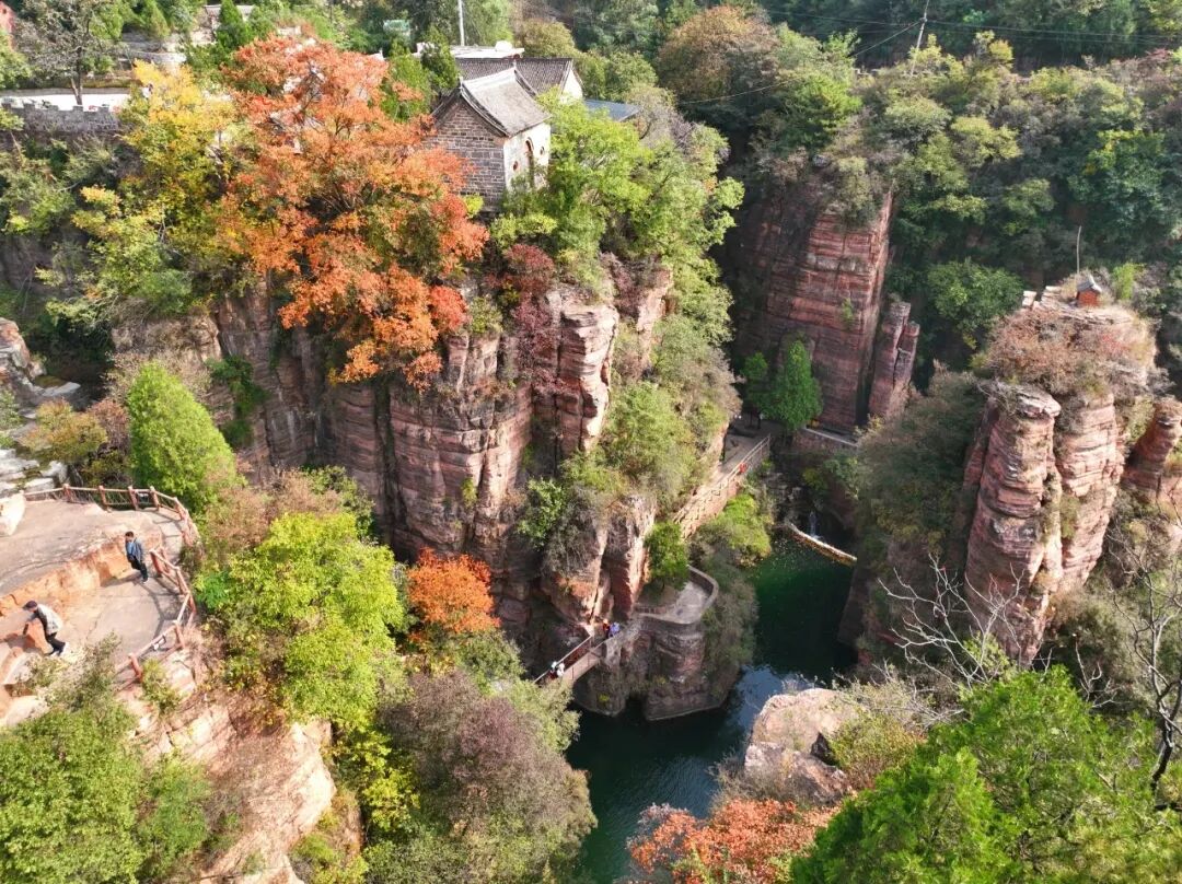 新乡南太行国庆限定玩法“预告”，山水之间共庆华诞！