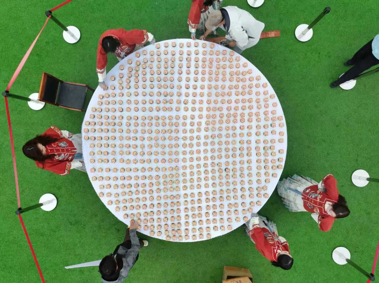 月饼送你,美景赠你,新乡南太行祝全国人民国庆中秋双节快乐! 月饼送你,美景赠你,新乡南太行祝全国人民国庆中秋双节快乐!