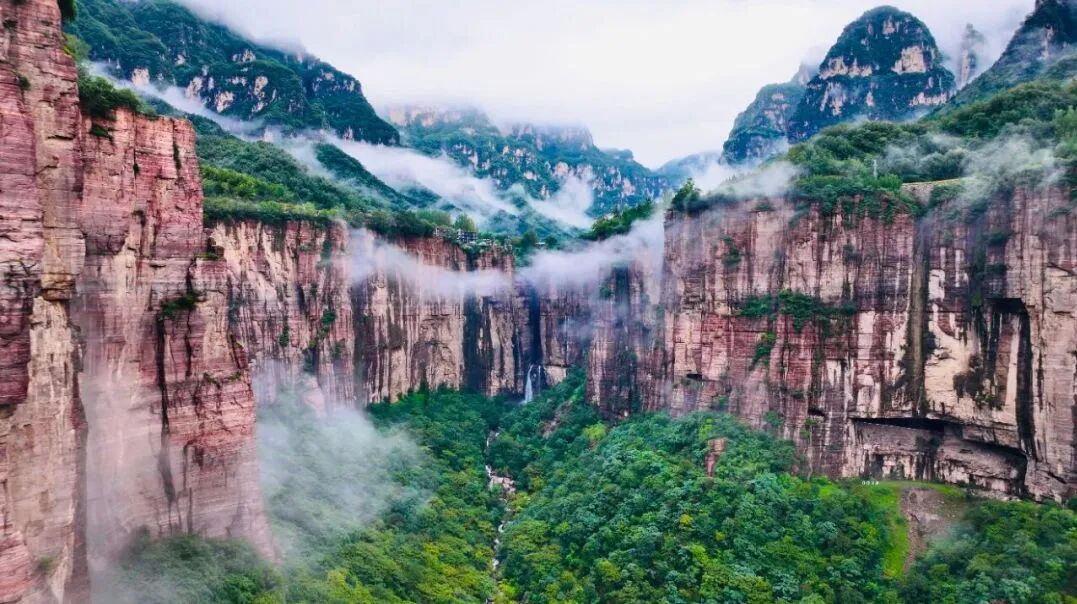 新乡南太行又双叒叕出圈！央视、人民网集体打Call，抖音热搜前五的秘密藏不住了！