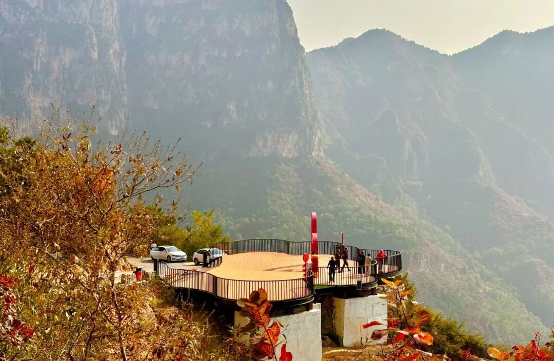 新手到达人“通吃”！新乡南太行「轻+深」双模式徒步，秋景全解锁