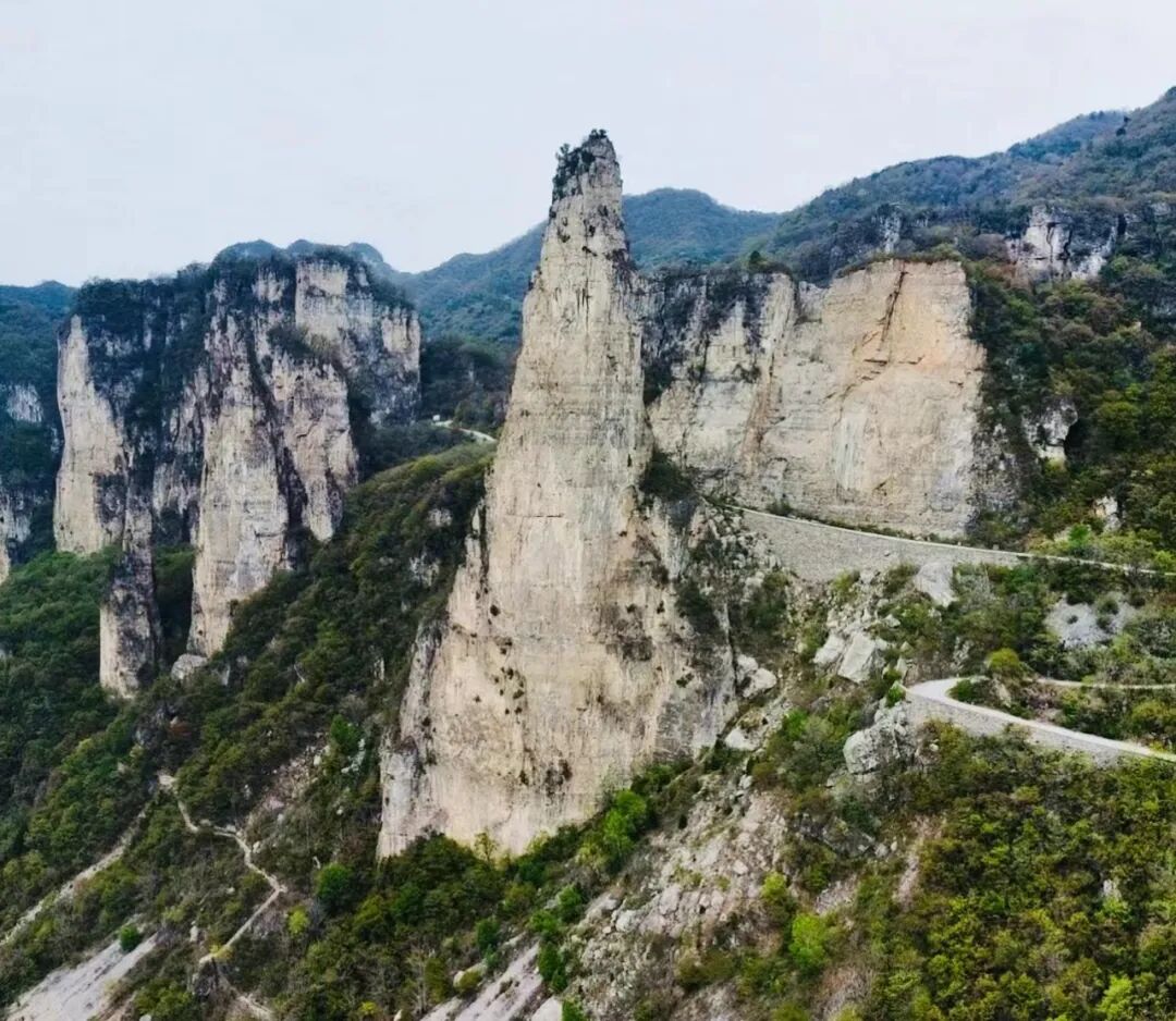 新手到达人“通吃”！新乡南太行「轻+深」双模式徒步，秋景全解锁