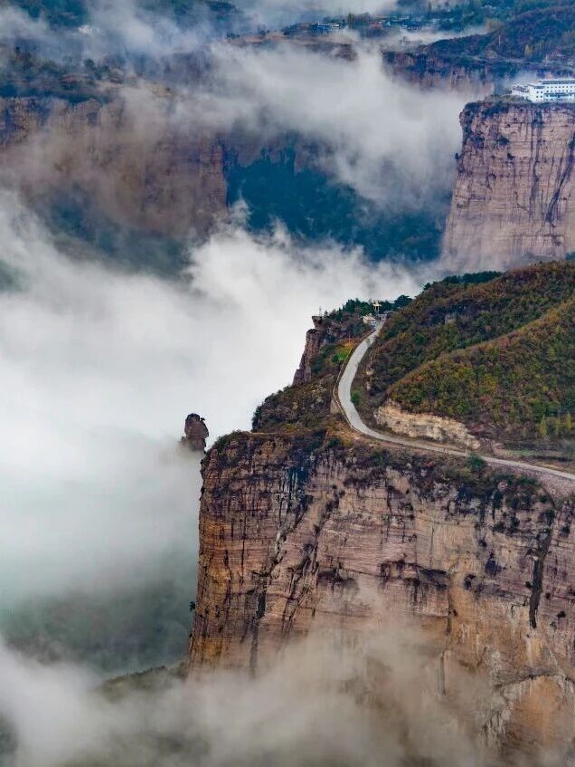 反卷行动！躲进初冬的南太行，给身心“充个电”