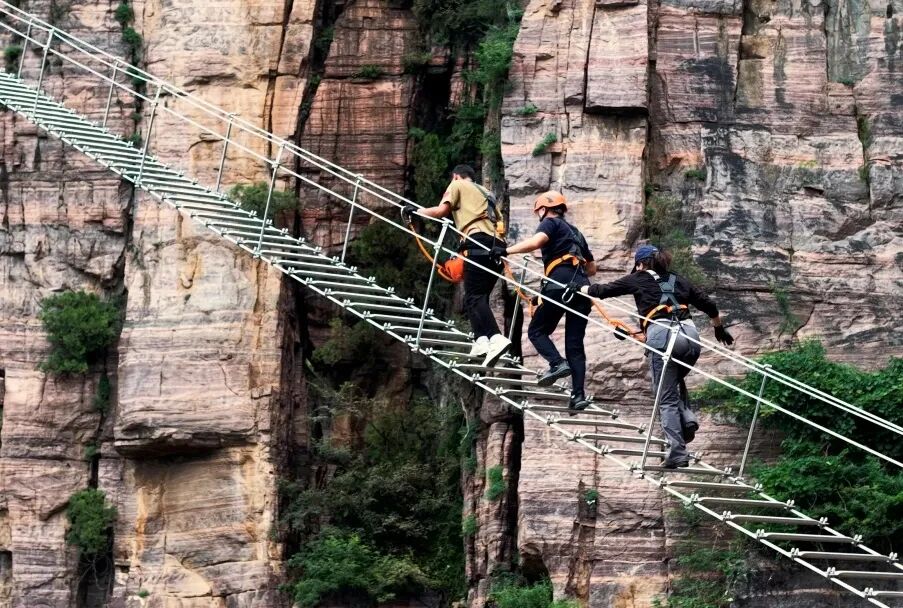 新乡南太行“挑战清单”，都没试过，别说不敢！