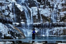 加载中… 新乡南太行“冬日雪景皮肤”即将上线！