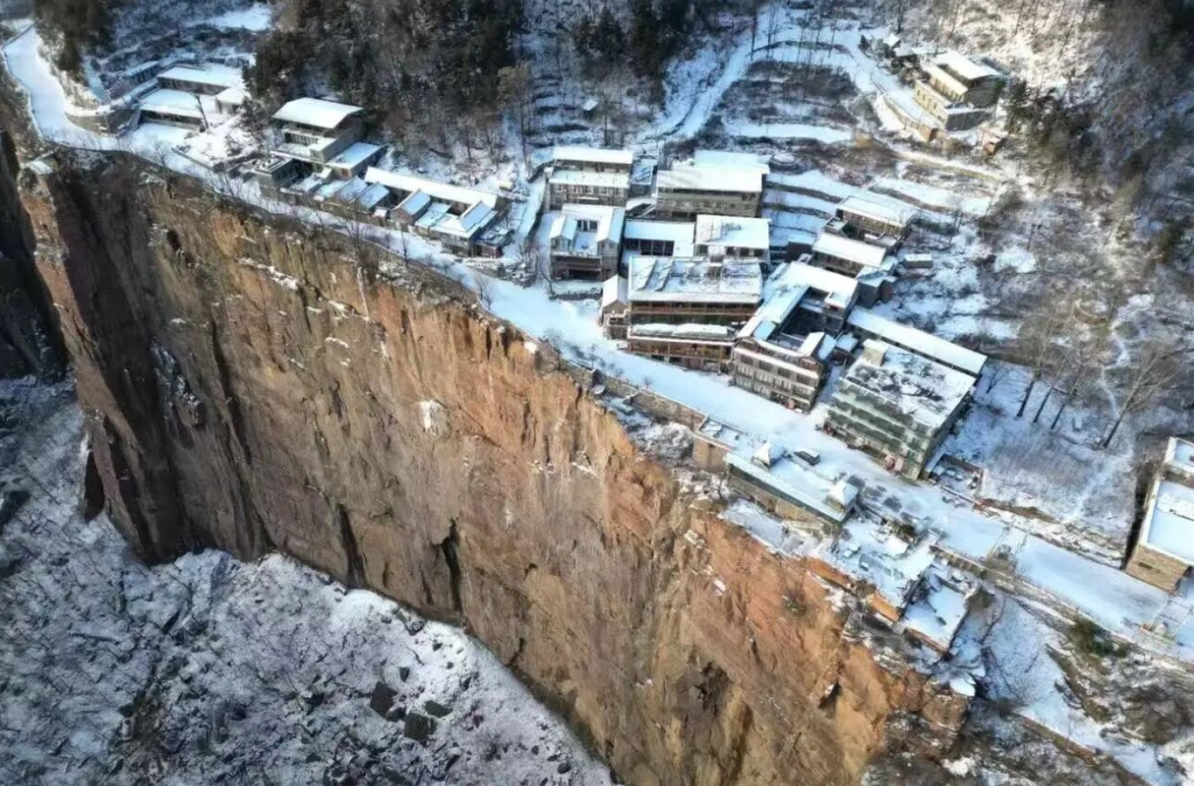 今冬初雪至，太行仙境美 | 新乡南太行迎来冬日的第一场雪