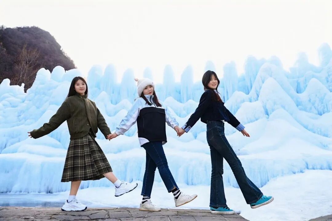 冬日“暖”游！八里沟双重福利持续放送，邀您共赏冰雪山水！