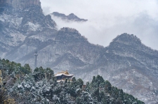 南太行冬季绝美景色+地道趴地小菠菜？