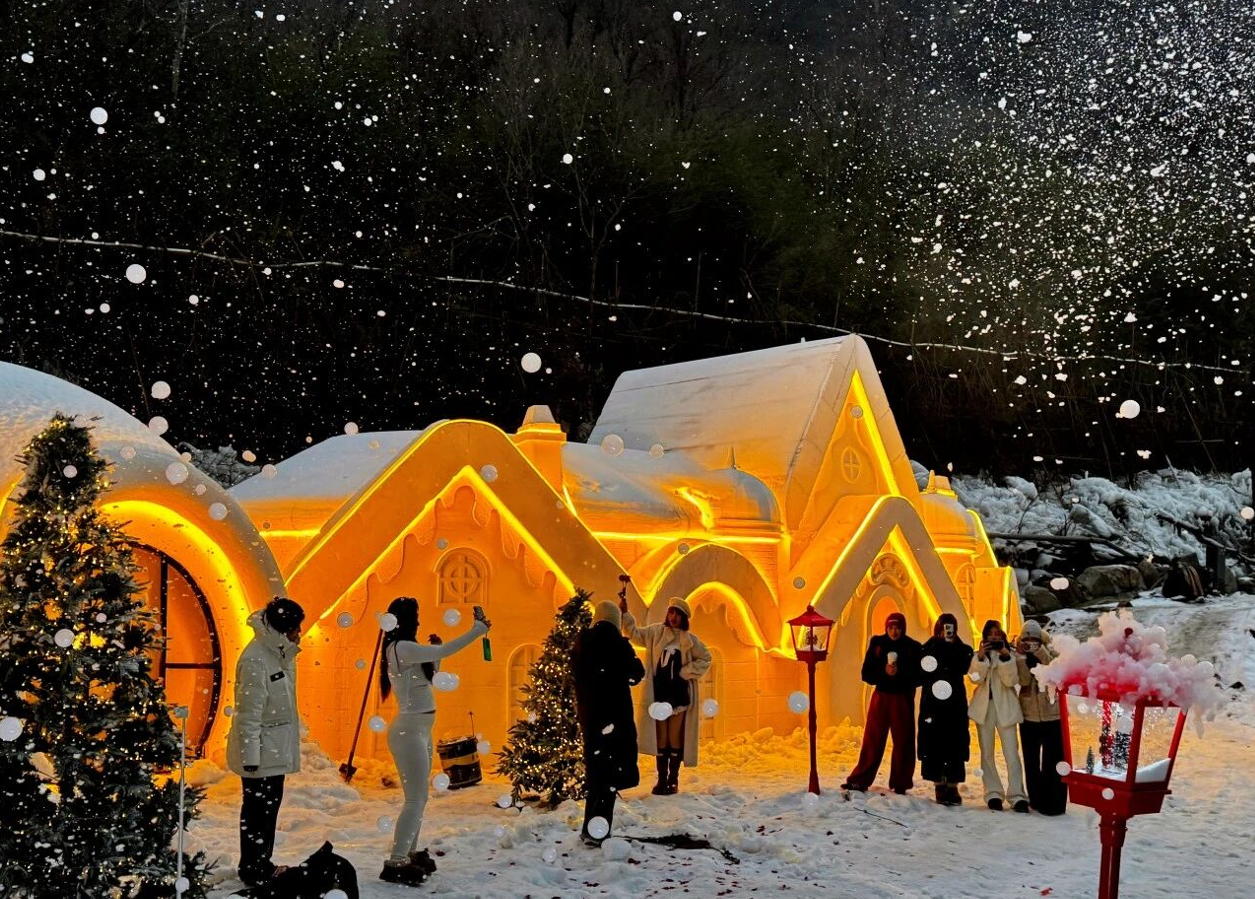 周末出游选哪里？新乡南太行冰雪仙境，等你来撒欢~