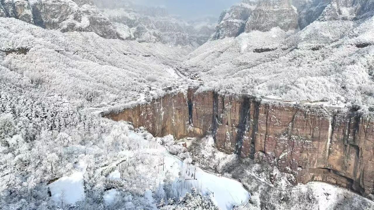 新乡南太行｜这里藏着“千树万树梨花开”的冬日仙境！