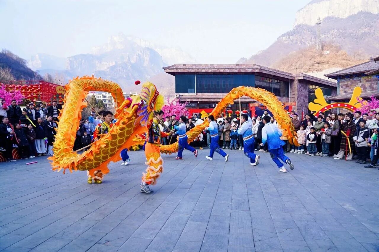 年味儿加“马”！新乡南太行邀你一起过大年！