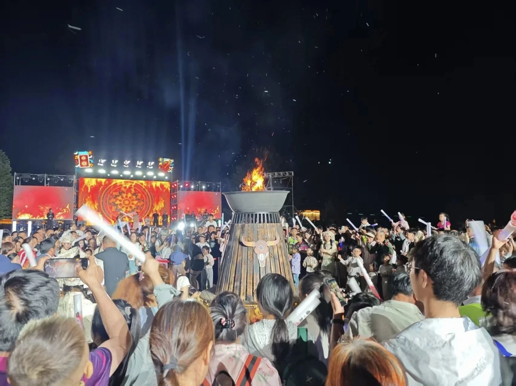 年味儿加“马”！新乡南太行邀你一起过大年！