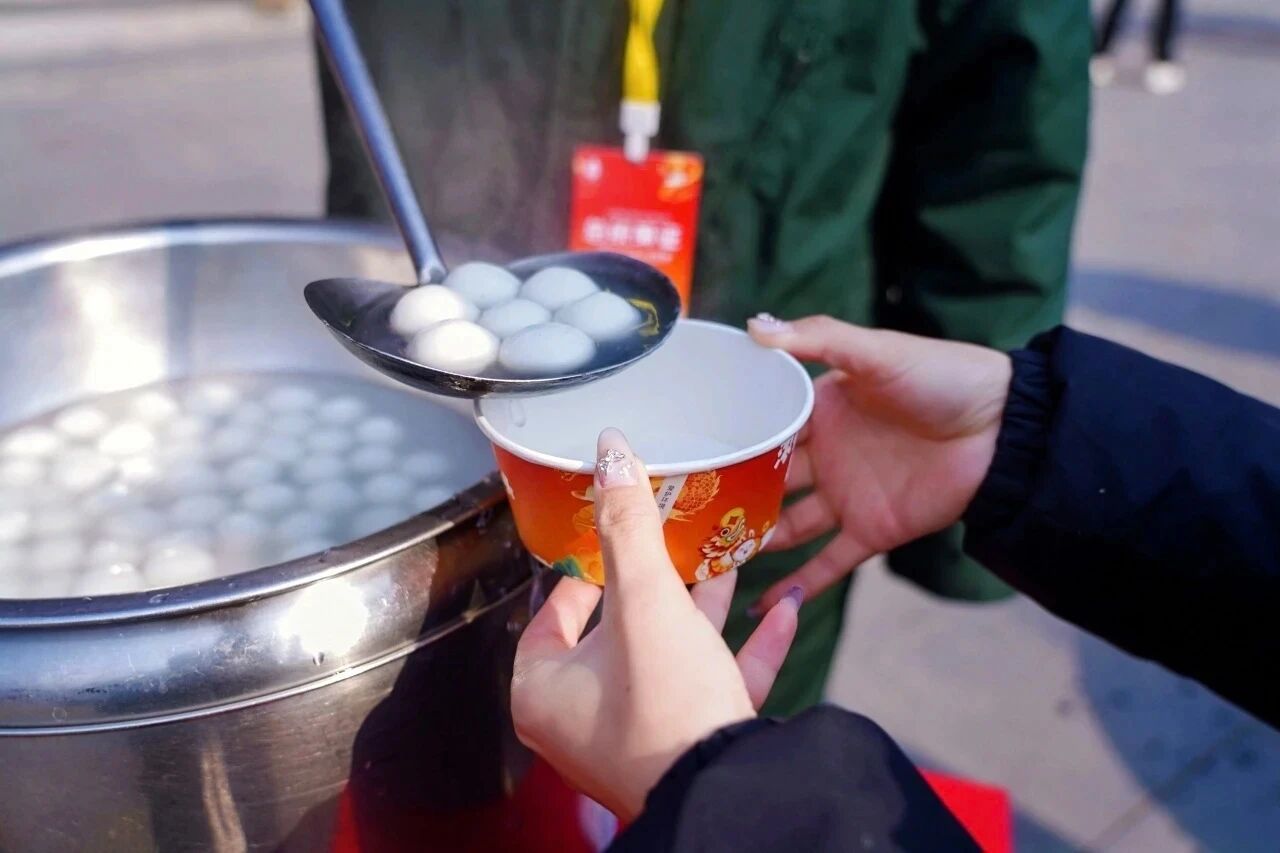 马踏春风至，太行灯火明，元宵佳节，在新乡南太行，共享团圆之乐！