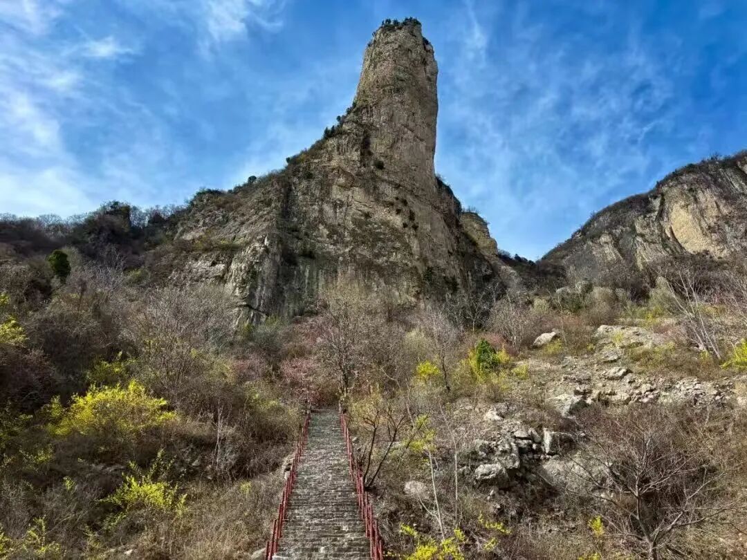 赏花看剧，新乡南太行多重福利一键解锁