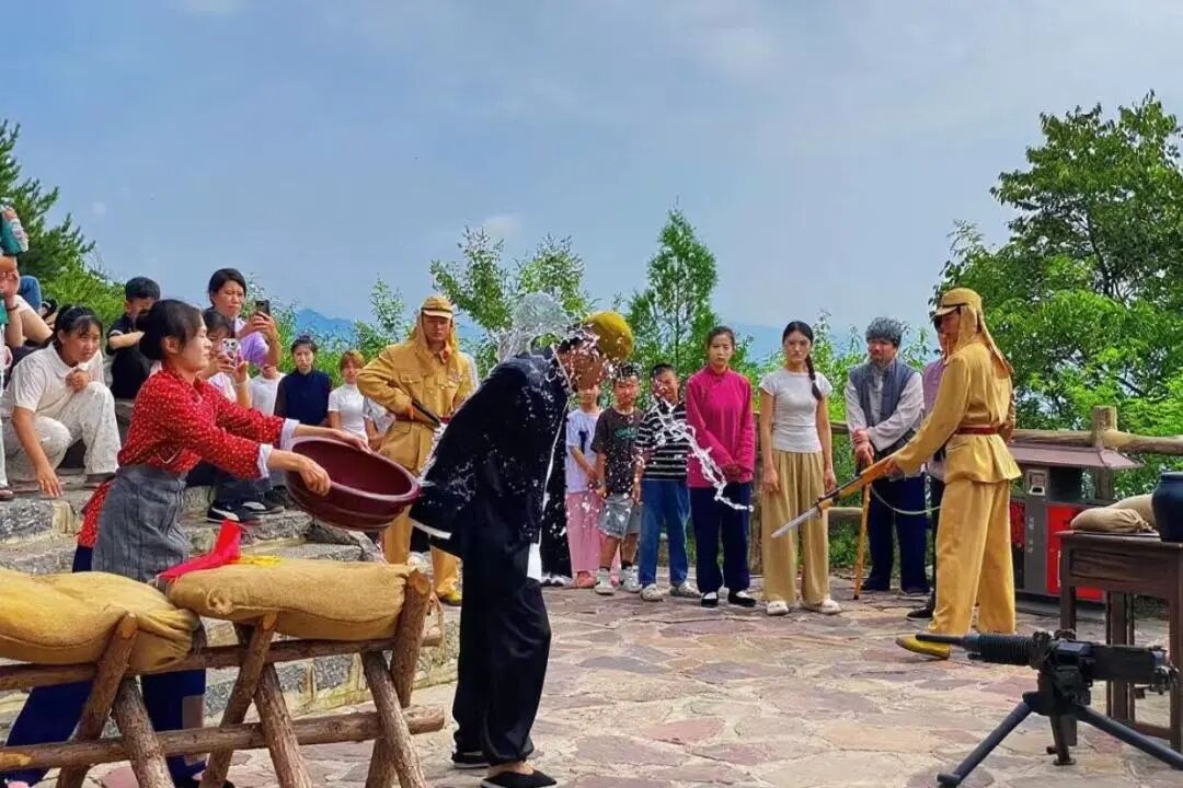 龙抬头，春分至|看万仙山与春日撞个满怀