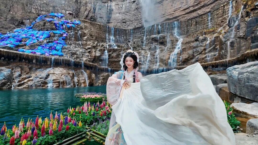 五一还没到，关山八里沟先燃了！《举起手来3》4.28-4.29现场拍摄，偶遇明星就这两天