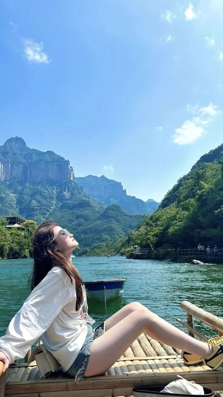 五一还没到，关山八里沟先燃了！《举起手来3》4.28-4.29现场拍摄，偶遇明星就这两天
