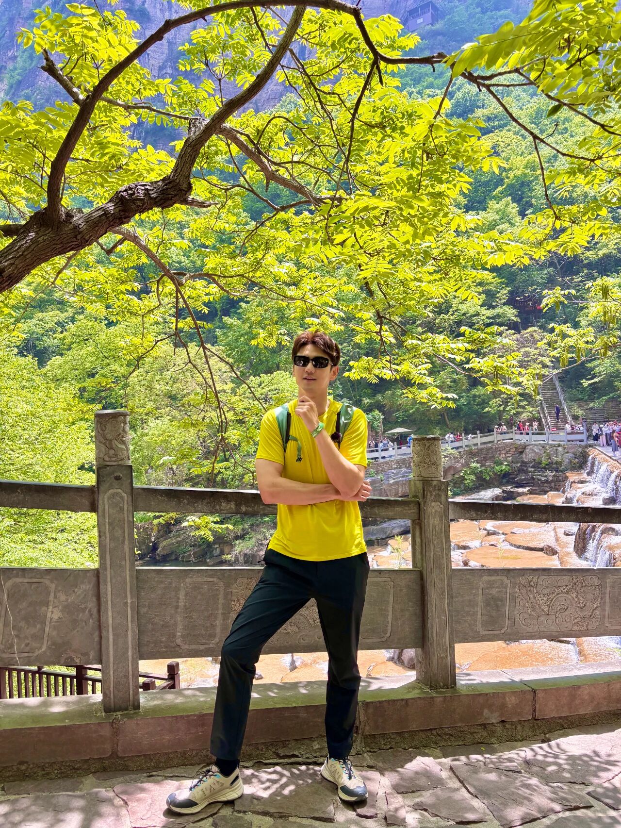 “穿越城野之门 徒步最美山河”主题活动走进新乡南太行八里沟景区！