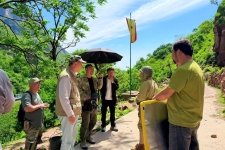 揭秘!《举起手来3》的神秘群演,就藏在新乡南太行关山景区