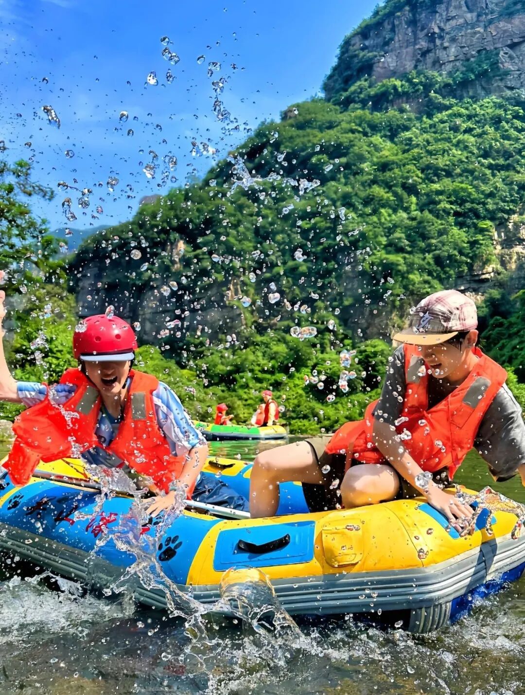 6.19端午福利来袭!穿汉服免费逛新乡南太行,漂流玩水闯关一站式嗨翻! 6.19端午福利来袭!穿汉服免费逛新乡南太行,漂流玩水闯关一站式嗨翻!
