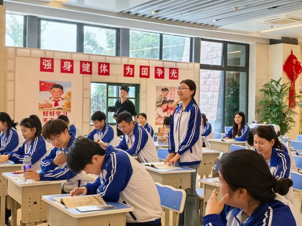 央视聚焦，抖音热榜TOP1，新乡南太行端午火爆出圈，暖心服务实力圈粉！