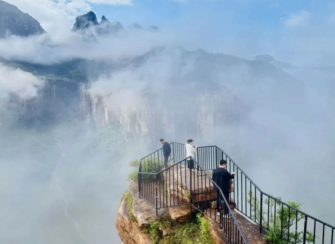 周末九宫格发朋友圈?新乡南太行这些机位超好拍 周末九宫格发朋友圈?新乡南太行这些机位超好拍