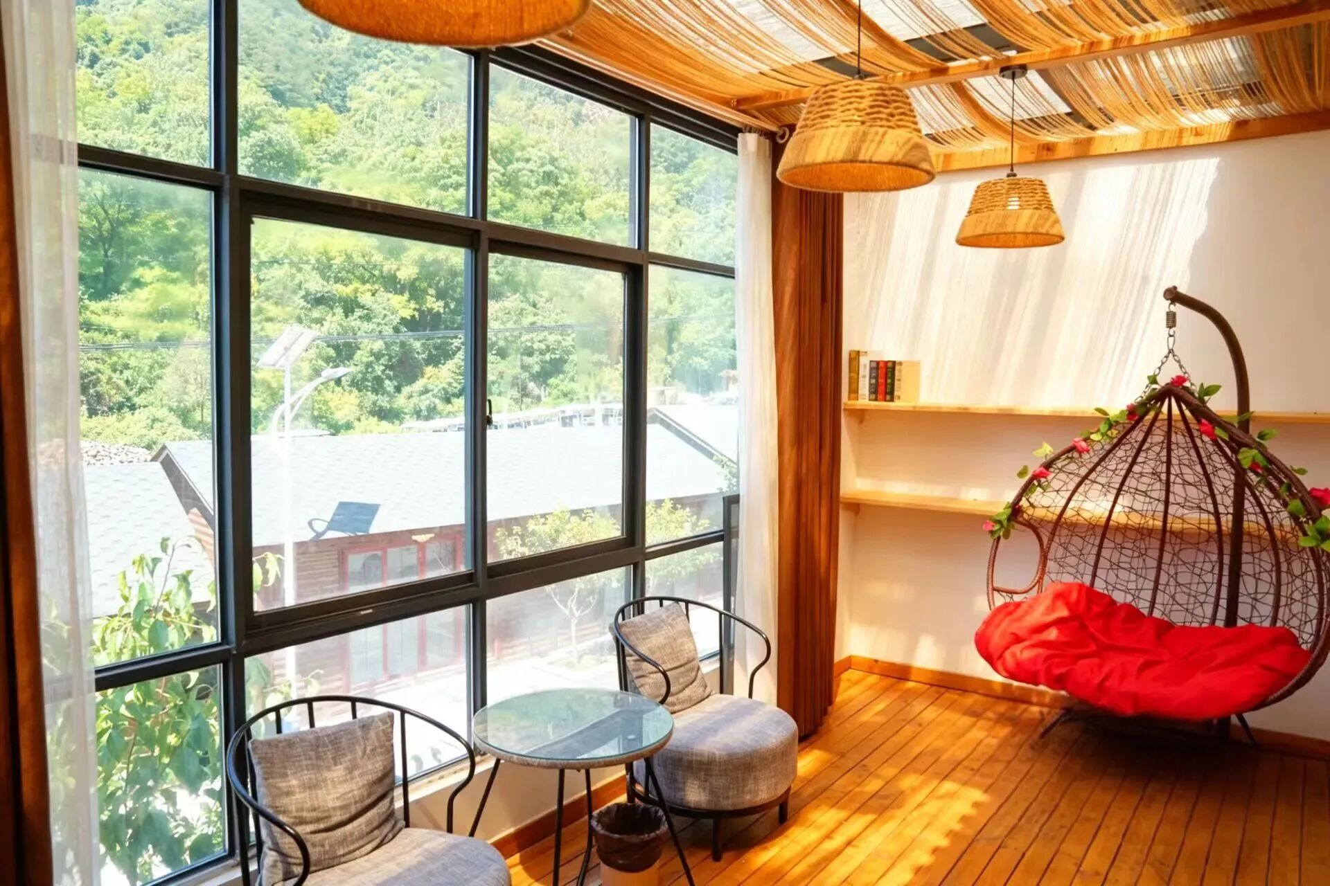 藏在太行山水间的避暑秘境！玩水撒欢后，枕溪宿山才是夏日顶配！文末藏山野专属惊喜福利