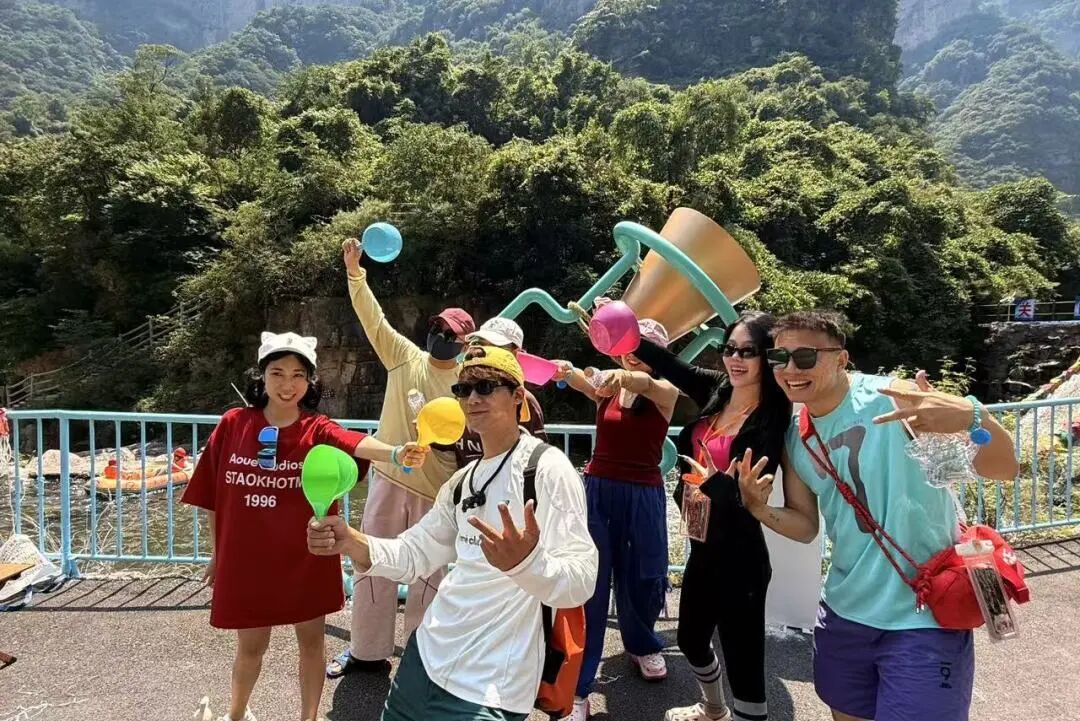 重磅!新乡南太行景区针对全国18岁以下青少年免门票啦!超值福利来袭,陪你度过清凉一夏。 重磅!新乡南太行景区针对全国18岁以下青少年免门票啦!超值福利来袭,陪你度过清凉一夏。
