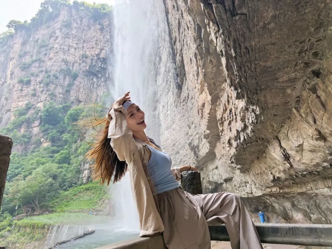 王炸福利!新乡南太行18岁以下免门票,吃喝玩乐狂欢一整夏 王炸福利!新乡南太行18岁以下免门票,吃喝玩乐狂欢一整夏